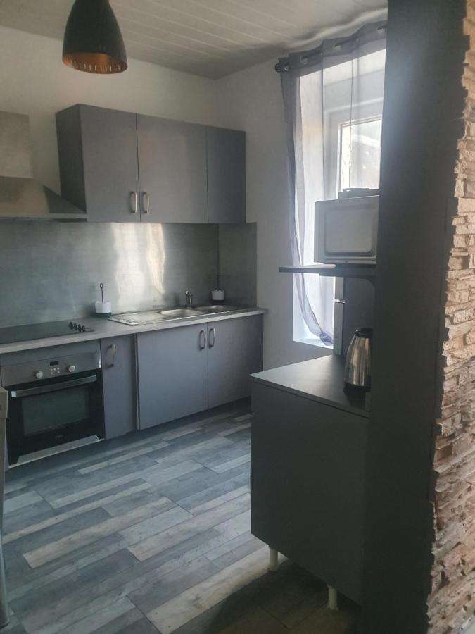 Bienvenue Chez Les Ch'Oups Le Loft 50 M2 Apartment La Bourboule Bagian luar foto