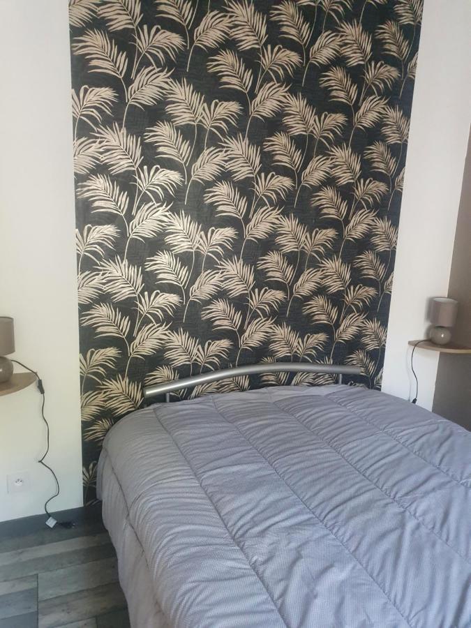Bienvenue Chez Les Ch'Oups Le Loft 50 M2 Apartment La Bourboule Bagian luar foto